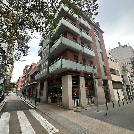 Cozy Apartment Les Corts Barcelona Exterior foto